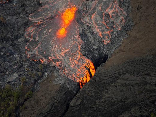 Hawaii's Kilauea Volcano Is Active Again!