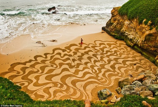 Andres Amador Turns Sand Doodles Into Works Of Art